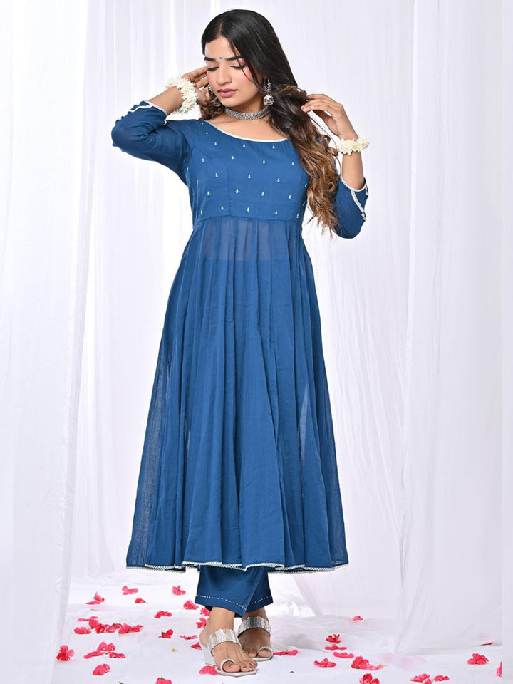 Manika-Kali-Anarkali-Set-Of-3