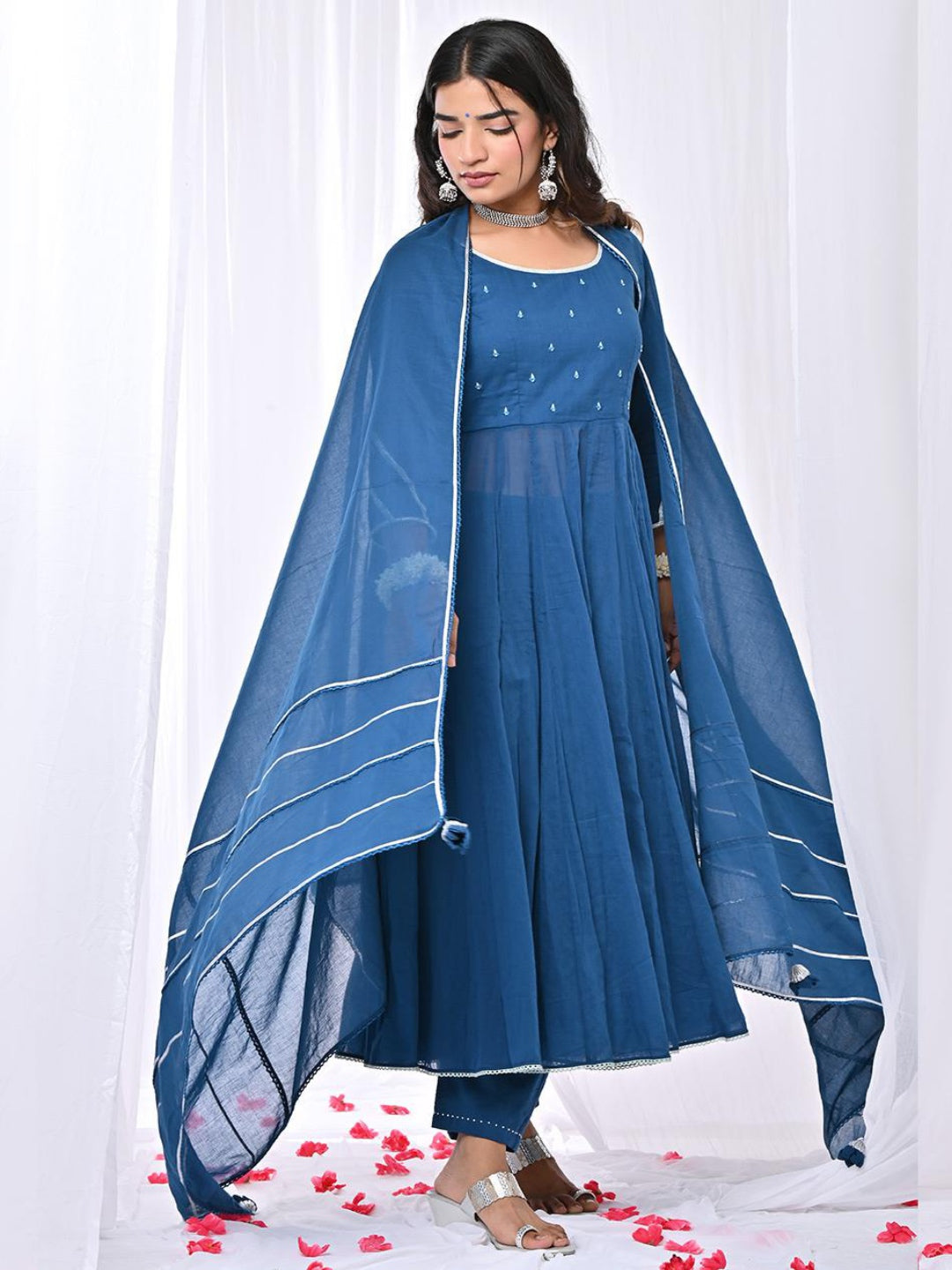 Manika-Kali-Anarkali-Set-Of-3