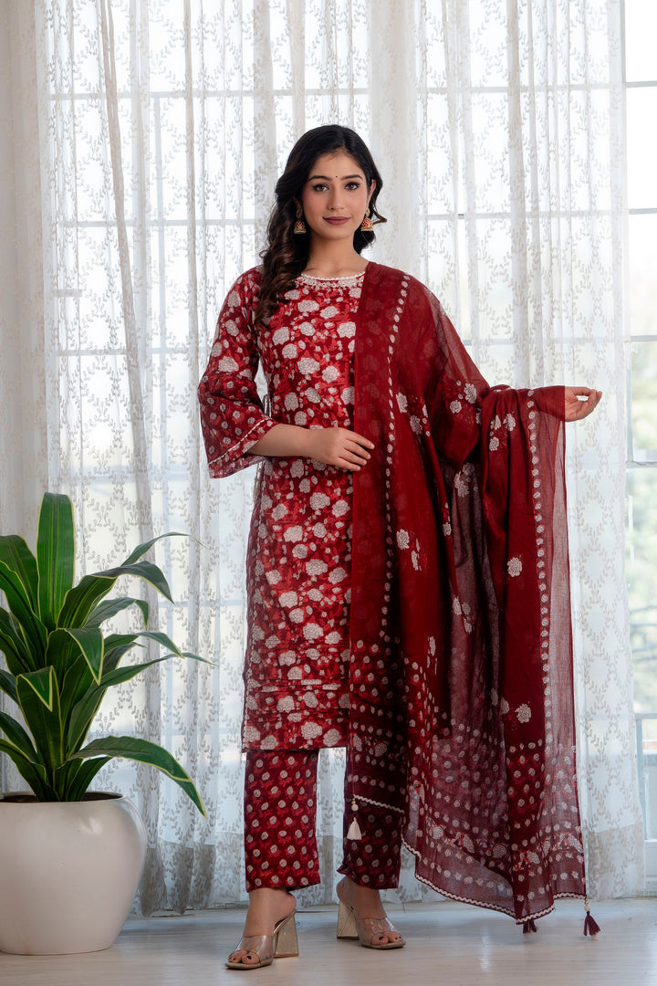 Maroon-Cotton-Floral-Printed-3-Piece-Kurta-Set