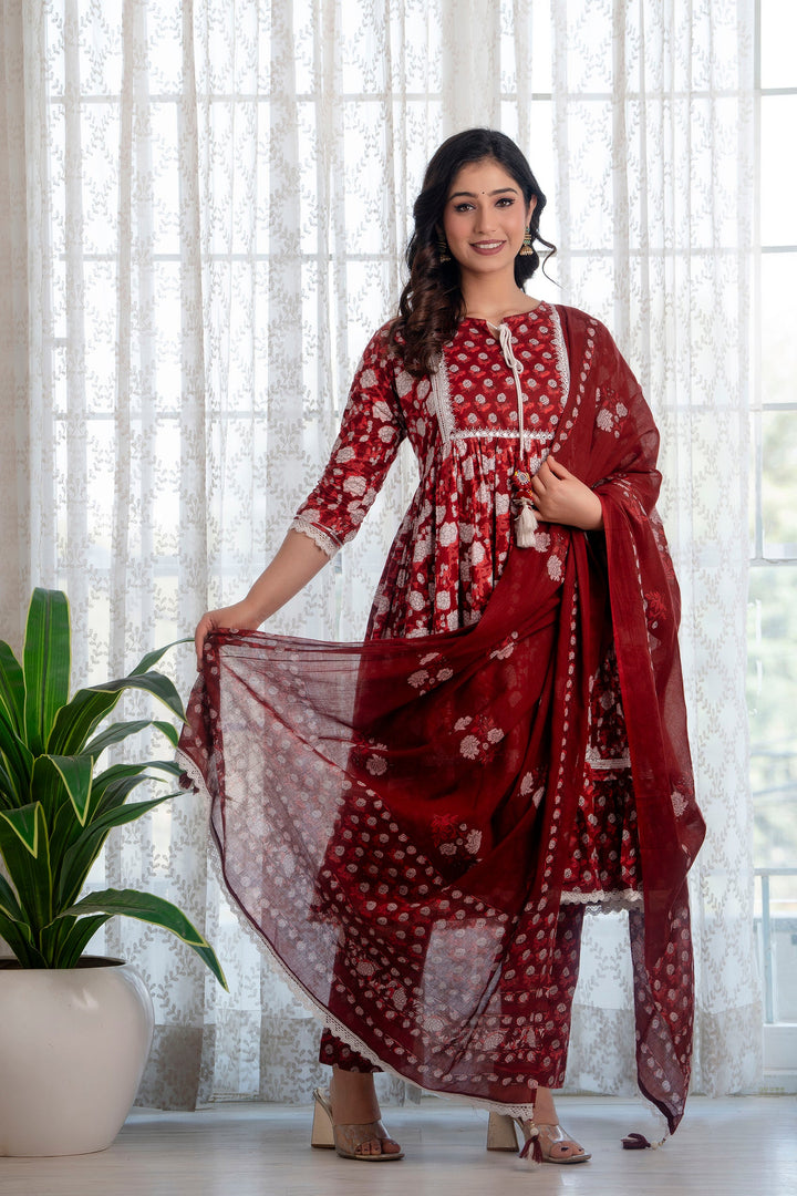 Maroon-Cotton-Printed-3-Piece-Kurta-Set