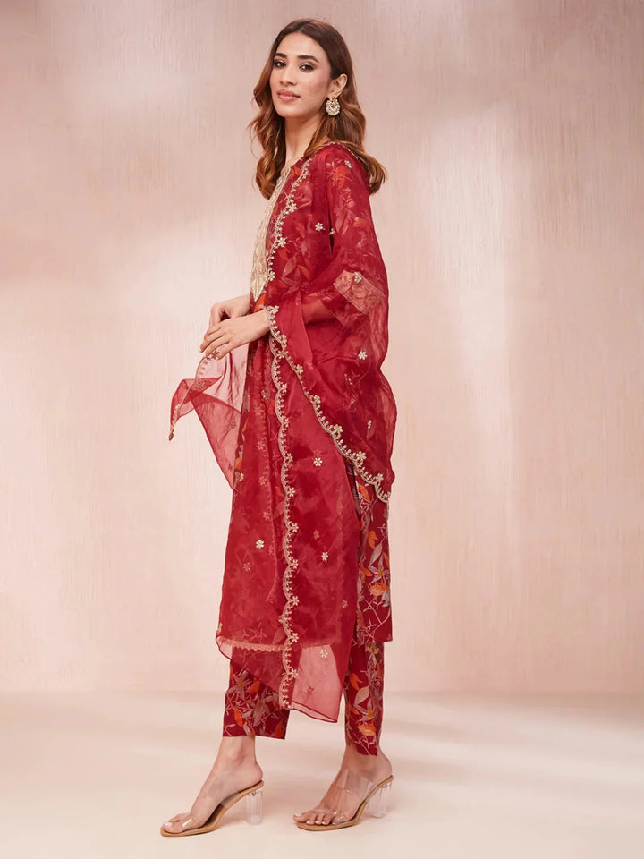 Maroon-Silk-Blend-Floral-Print-Sequins-Work-3-Piece-Kurta-Set