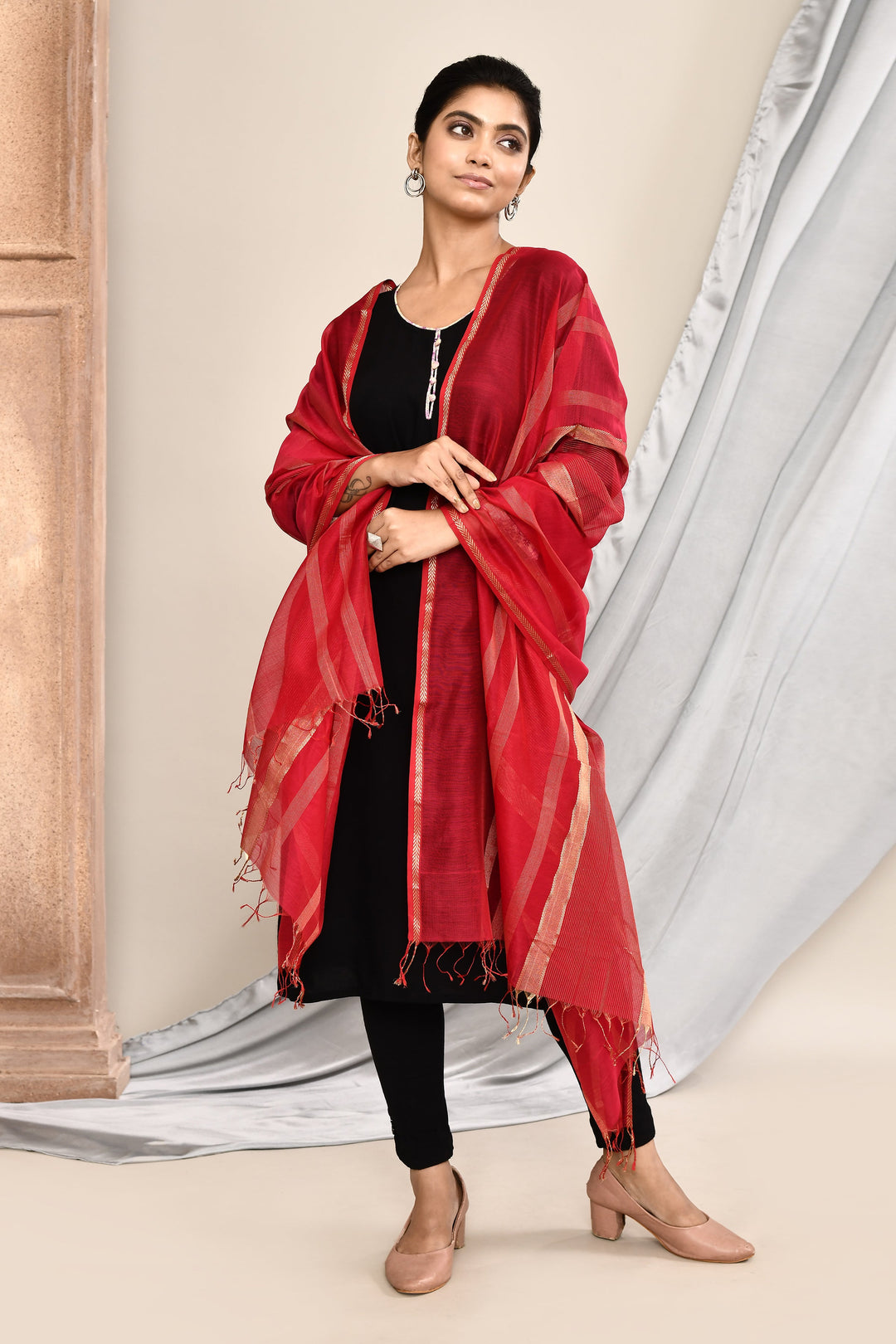 Maroon-Maheshwari-Dupatta