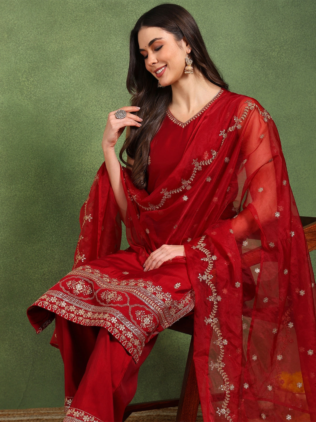 ZERESOUQ-Maroon-Silk-Blend-Solid-Embroidered-Straight-Suit-Set