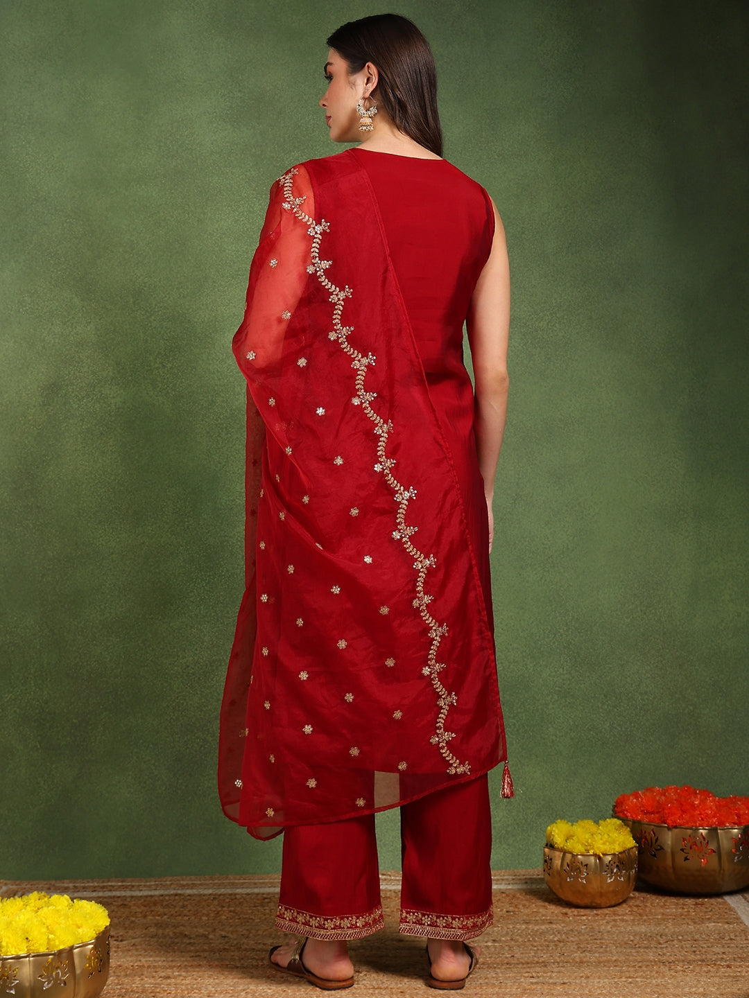 ZERESOUQ-Maroon-Silk-Blend-Solid-Embroidered-Straight-Suit-Set