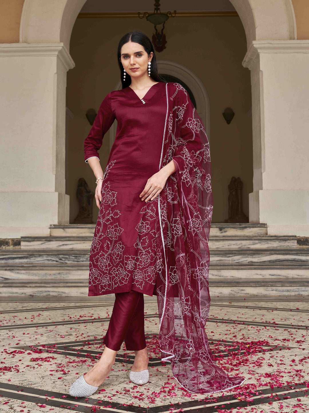 Maroon-Cotton-Blend-Thready-Work-Kurta-Set