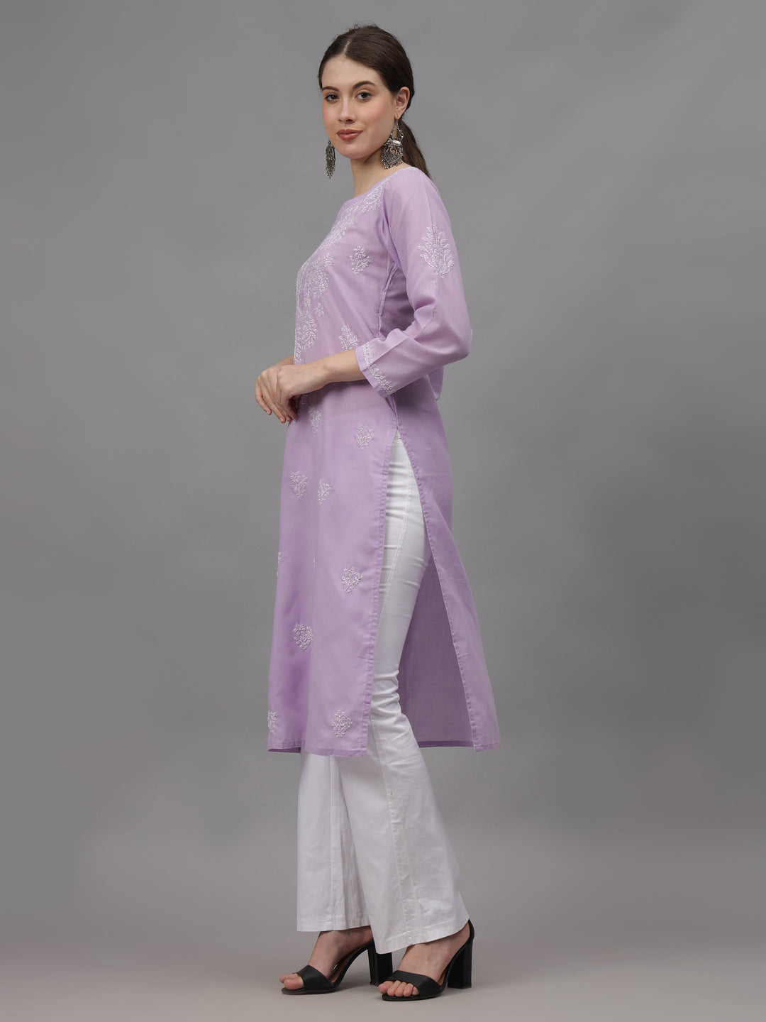 Mauve-Cotton-Embroidery-Chikankari-Straight-Kurta