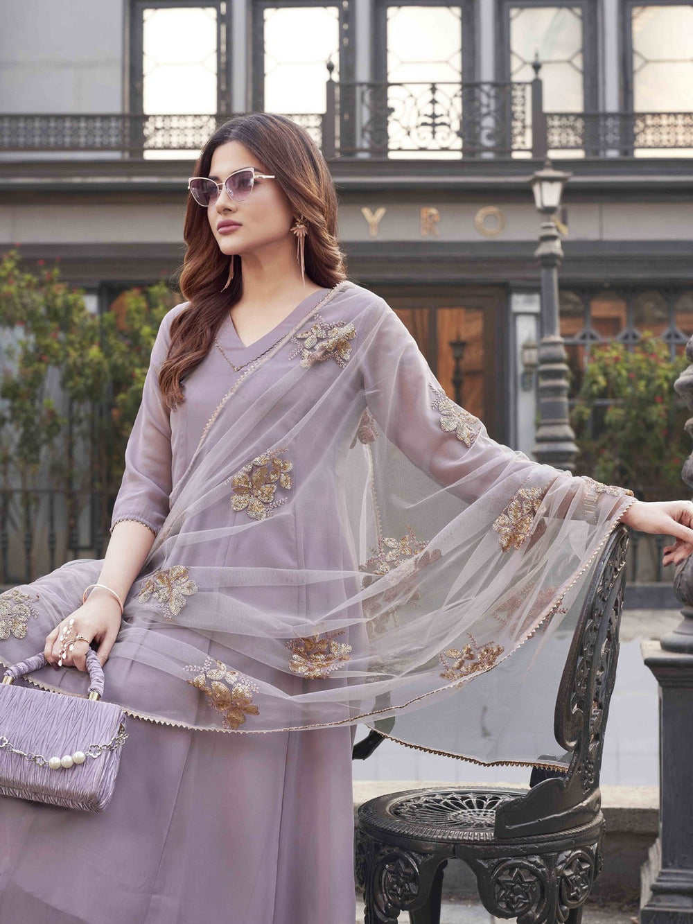 Mauve-Cotton-Blend-Anarkali-Flared-3-Piece-Kurta-Set