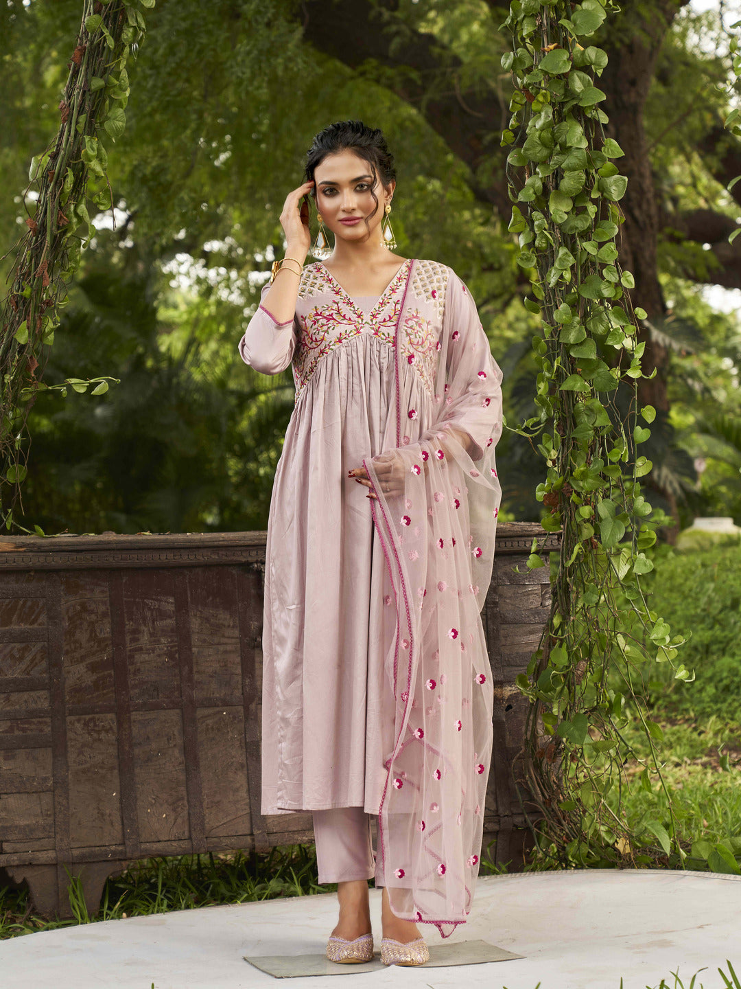 Mauve-Cotton-Embroidery-Thread-Work-Alia-Cut-Kurta-Set