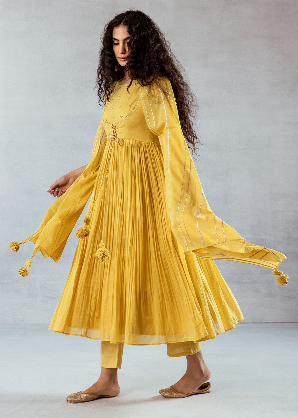 Mellow-Mustard-Mulmul-&-Cotton-Jacket-Anarkali-Suit-Set