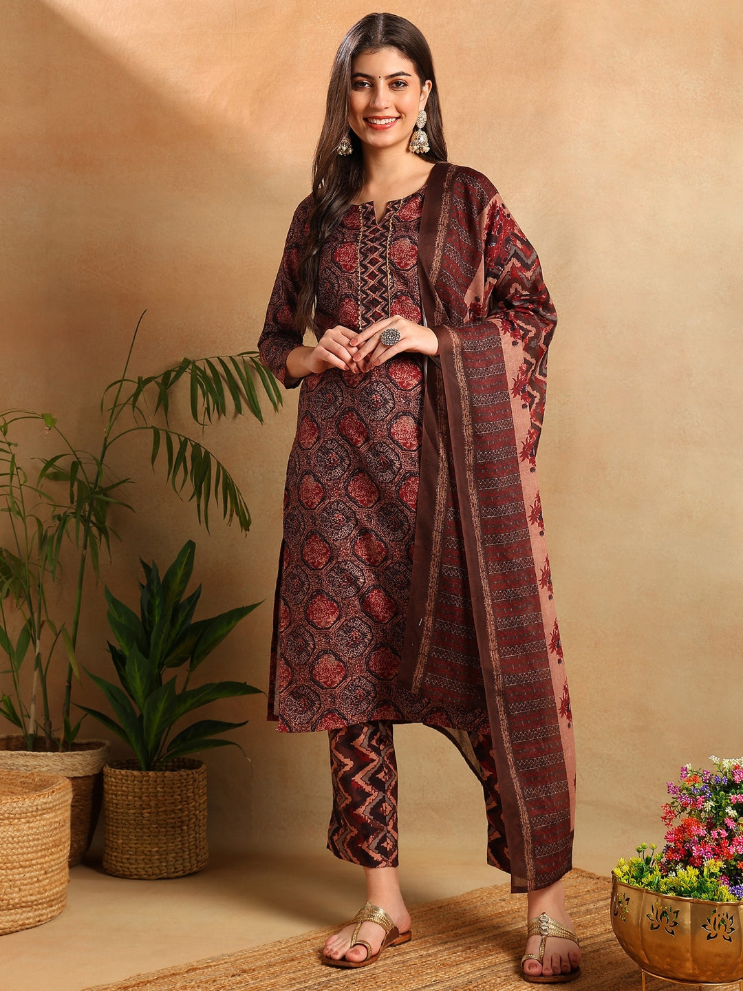 ZERESOUQ-Multicolor-Rayon-Blend-Floral-Printed-Straight-3-Piece-Kurta-Set