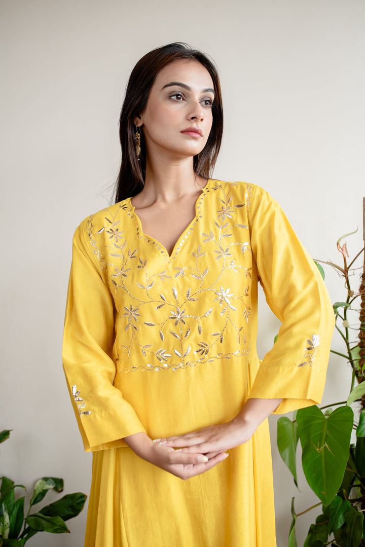 Mustard--Silk-Indo-Western-Mukaish-Co-Ord-Set