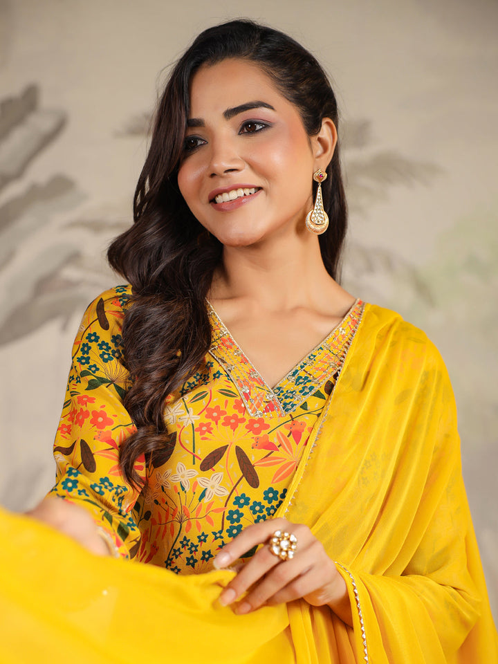 Mustard All-Over Chanderi Floral Chanderi Kurta Set