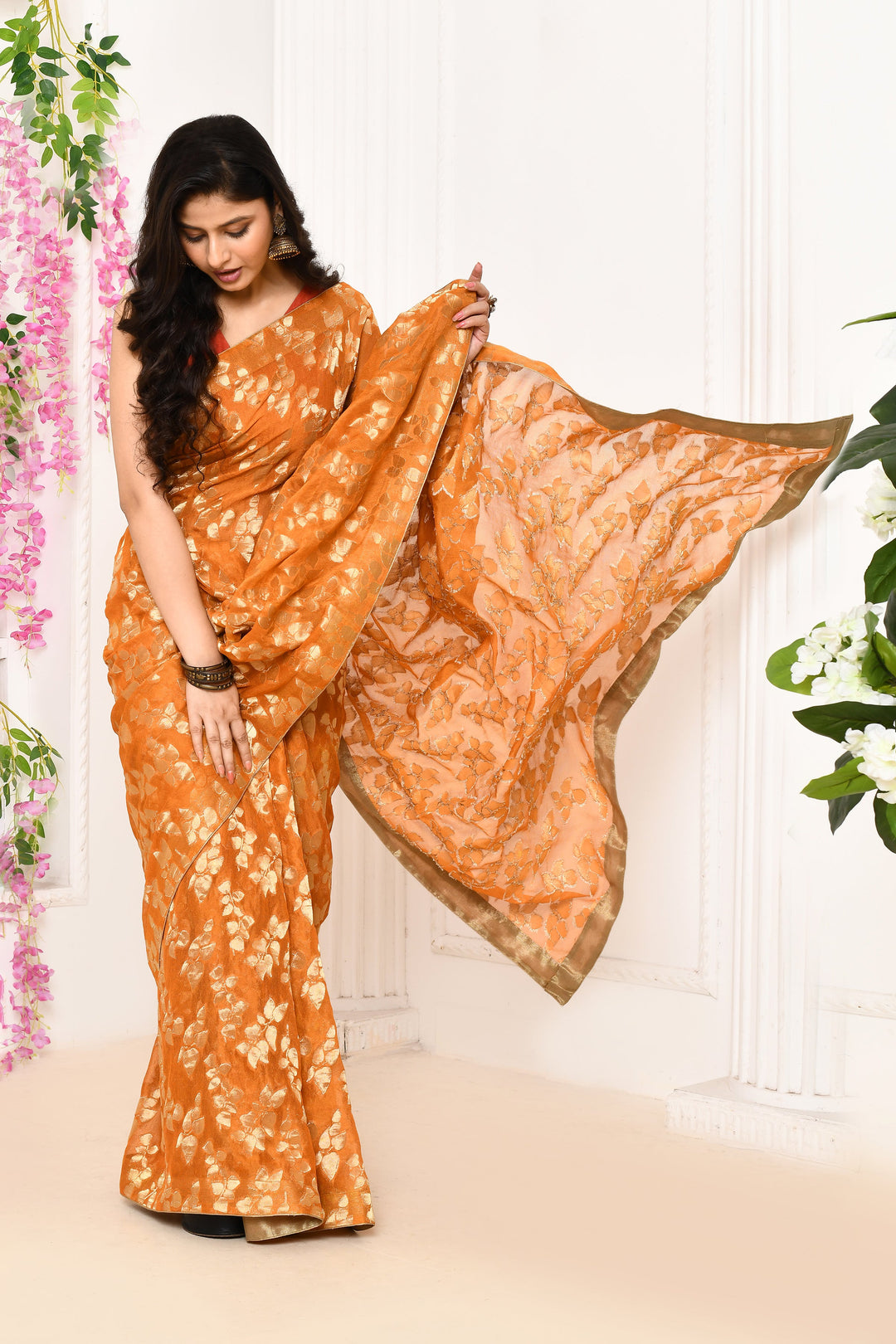 Mustard-Jute-Upada-Golden-Leaf-Pattern-Saree