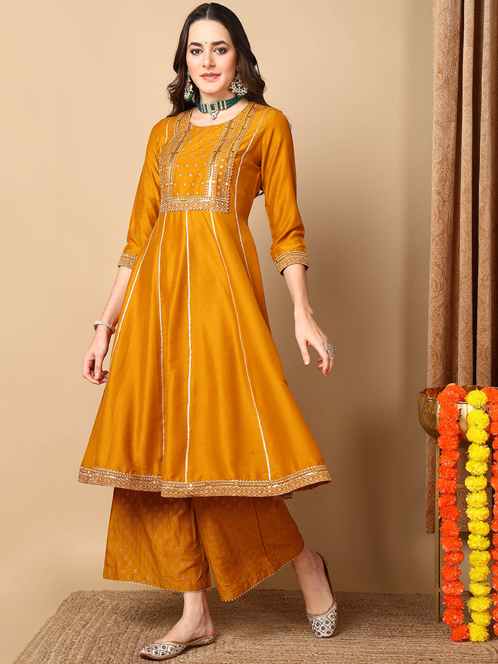 ZERESOUQ-Mustard-Silk-Blend-Solid-Embroidered-Anarkali-Kurta-Palazzo-With-Dupatta