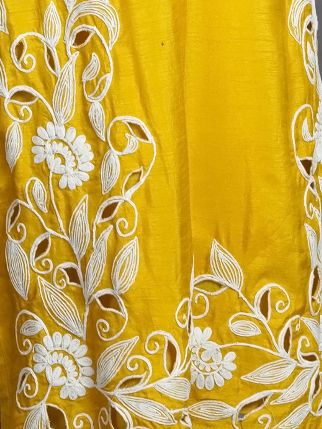 Mustard-&-White-Muslin-Kurta-&-Scallop-Pants