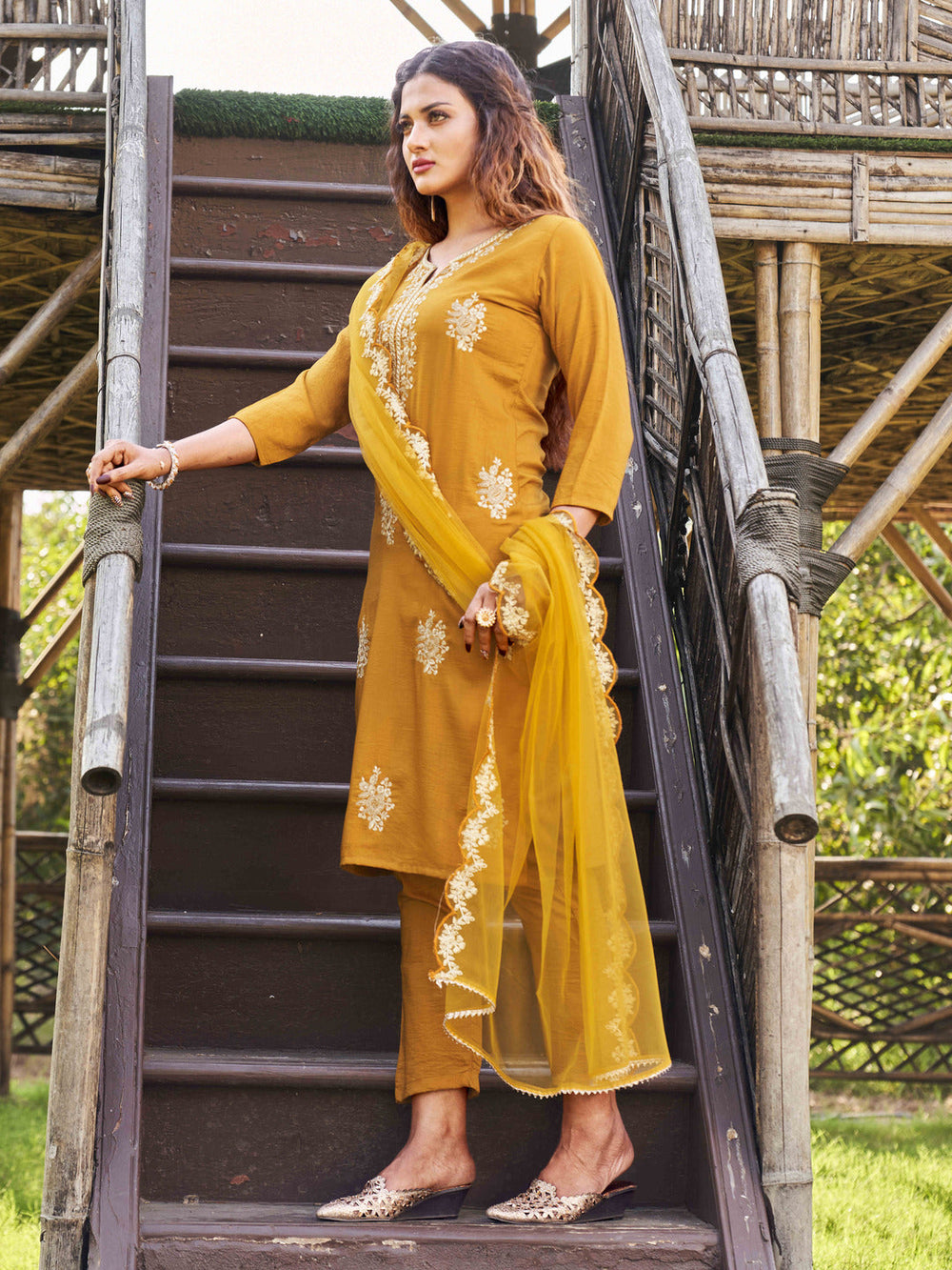 Mustard-Crepe-Embroidered-Kurta-With-Net-Dupatta