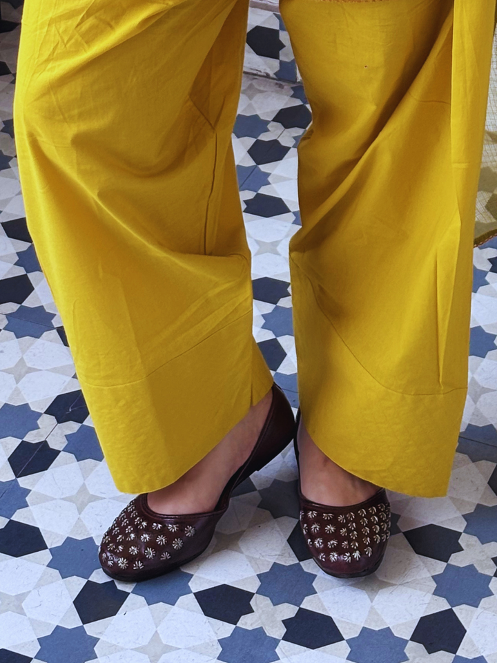 Sunheri Solid Farshi Set