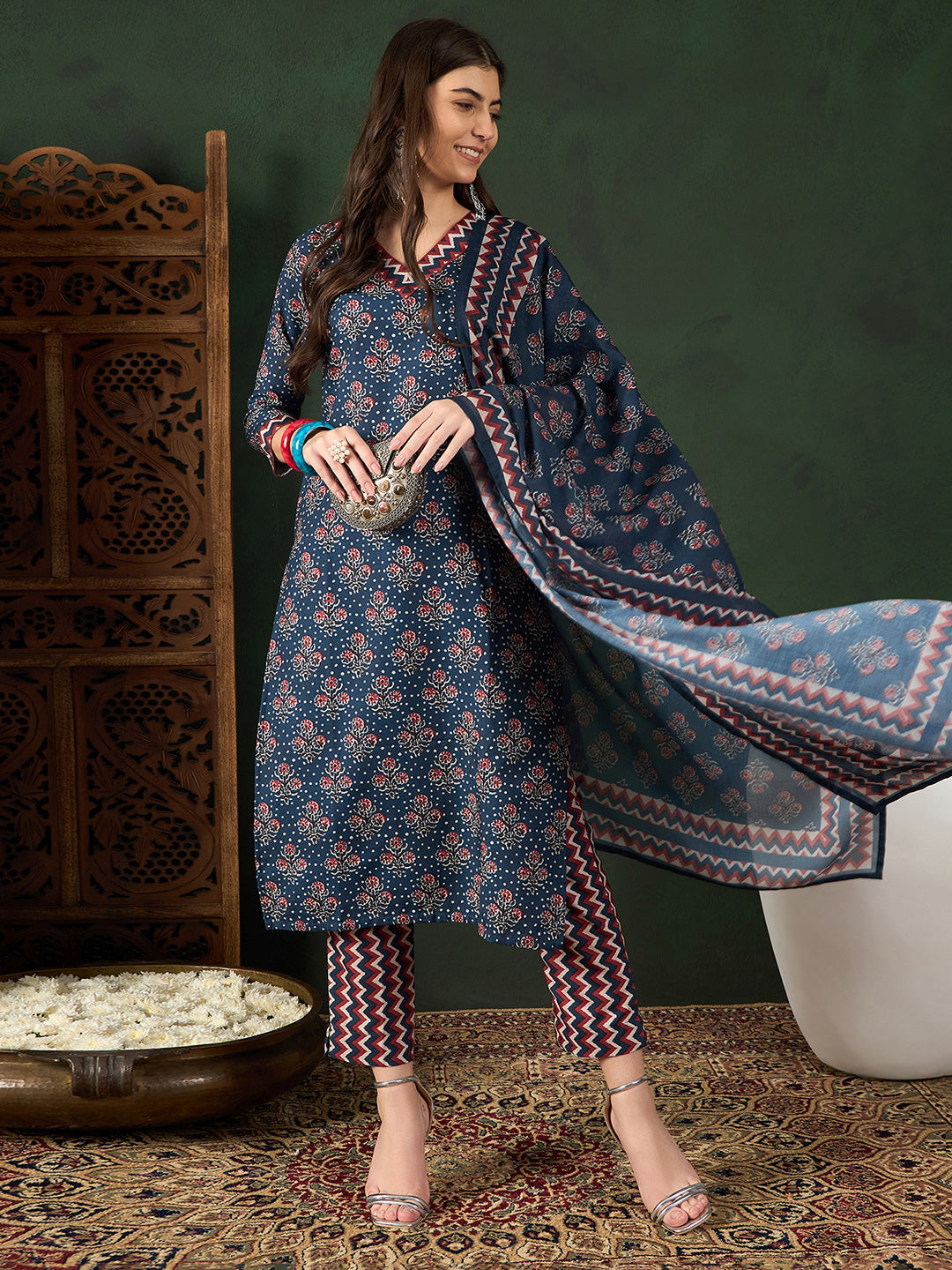 Navy-Blue-Rayon-Blend-Floral-Printed-3-Piece-Kurta-Set