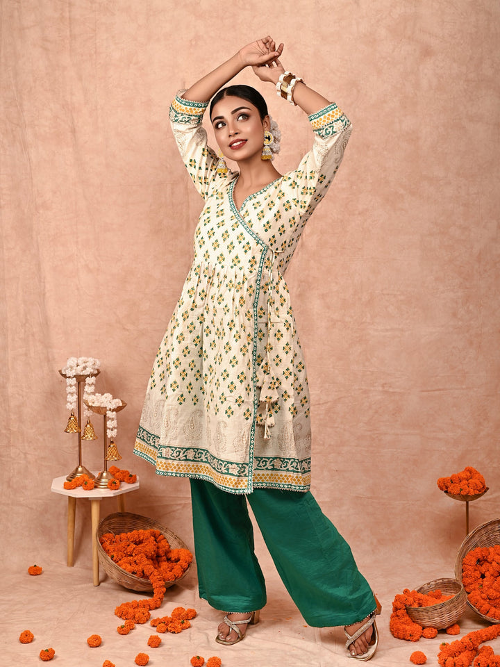 ZERESOUQ-Off-White-And-Green-Mallika-Chanderi-Silk-Kurta-Set