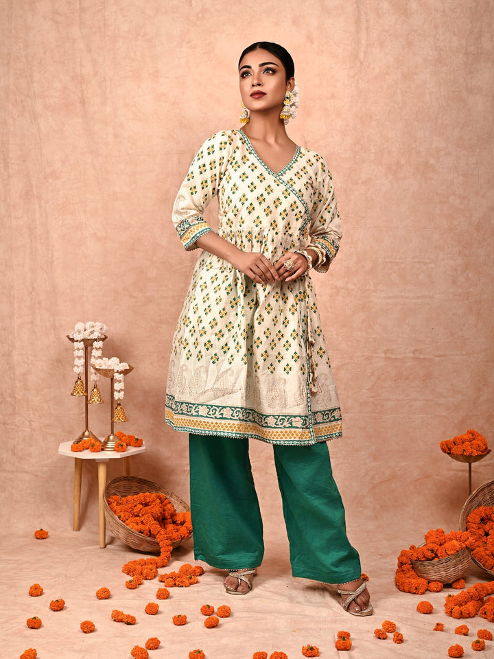 ZERESOUQ-Off-White-And-Green-Mallika-Chanderi-Silk-Kurta-Set