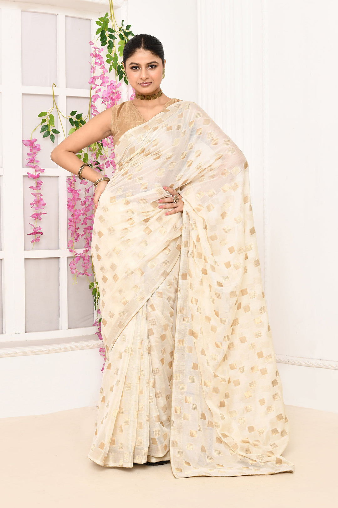 ZERESOUQ-Off-White-Jute-Upada-Golden-Checker-Pattern-Saree