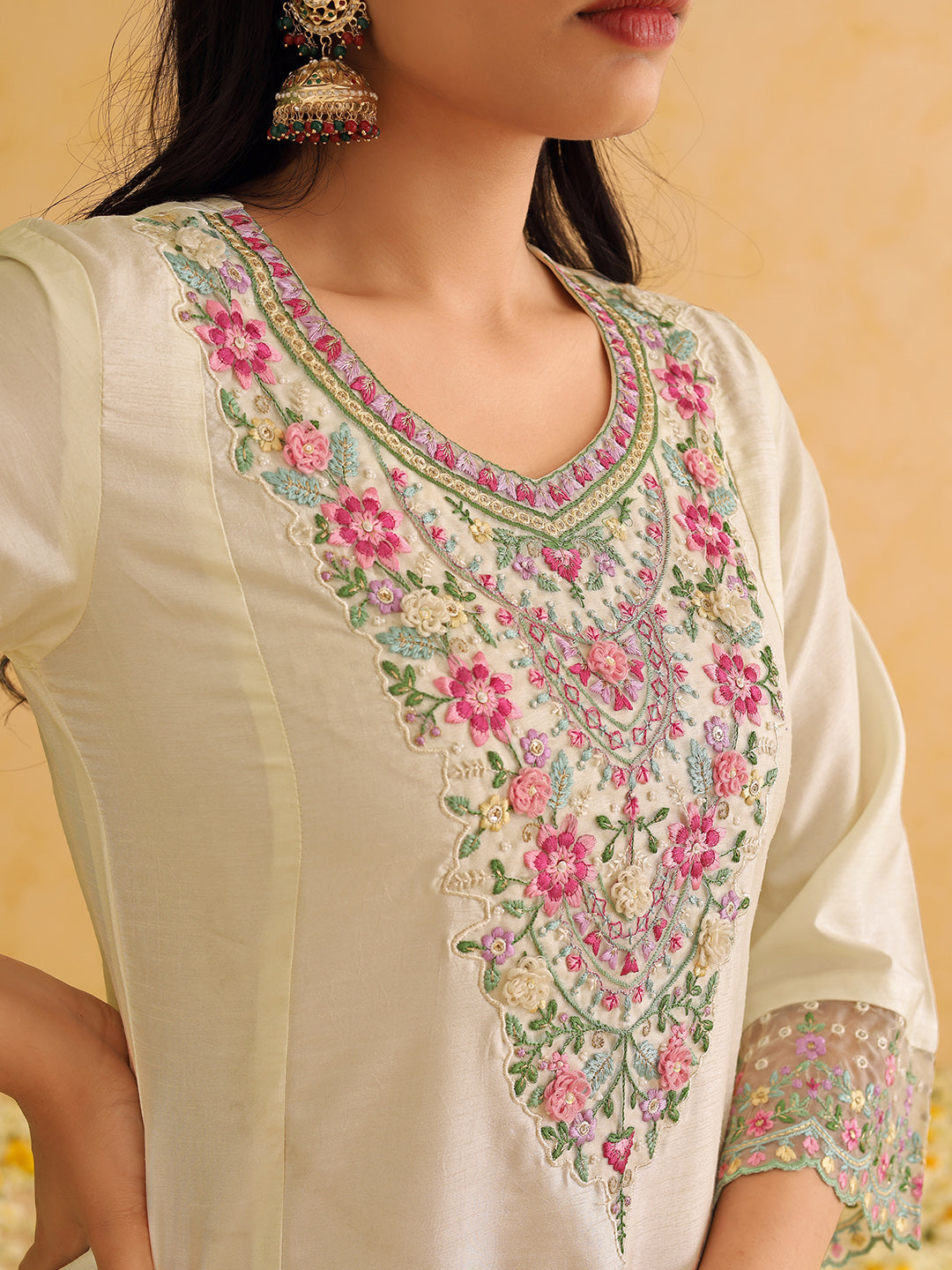 ZERESOUQ-Off-White-Silk-Blend-Embroidered-Straight-3-Piece-Kurta-Set