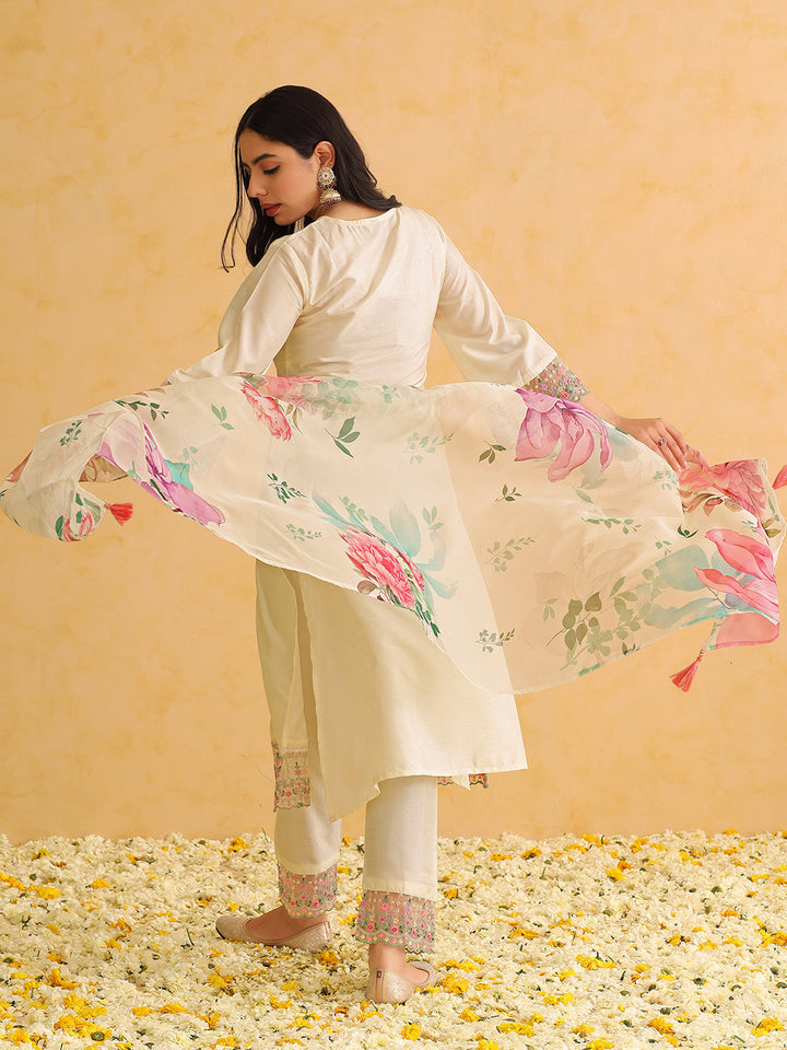 ZERESOUQ-Off-White-Silk-Blend-Embroidered-Straight-3-Piece-Kurta-Set
