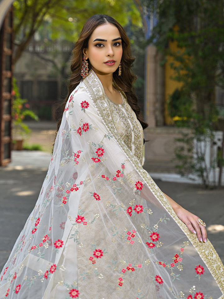 Off-White-Silk-Blend-Solid-Embroidered-3-Piece-Kurta-Set