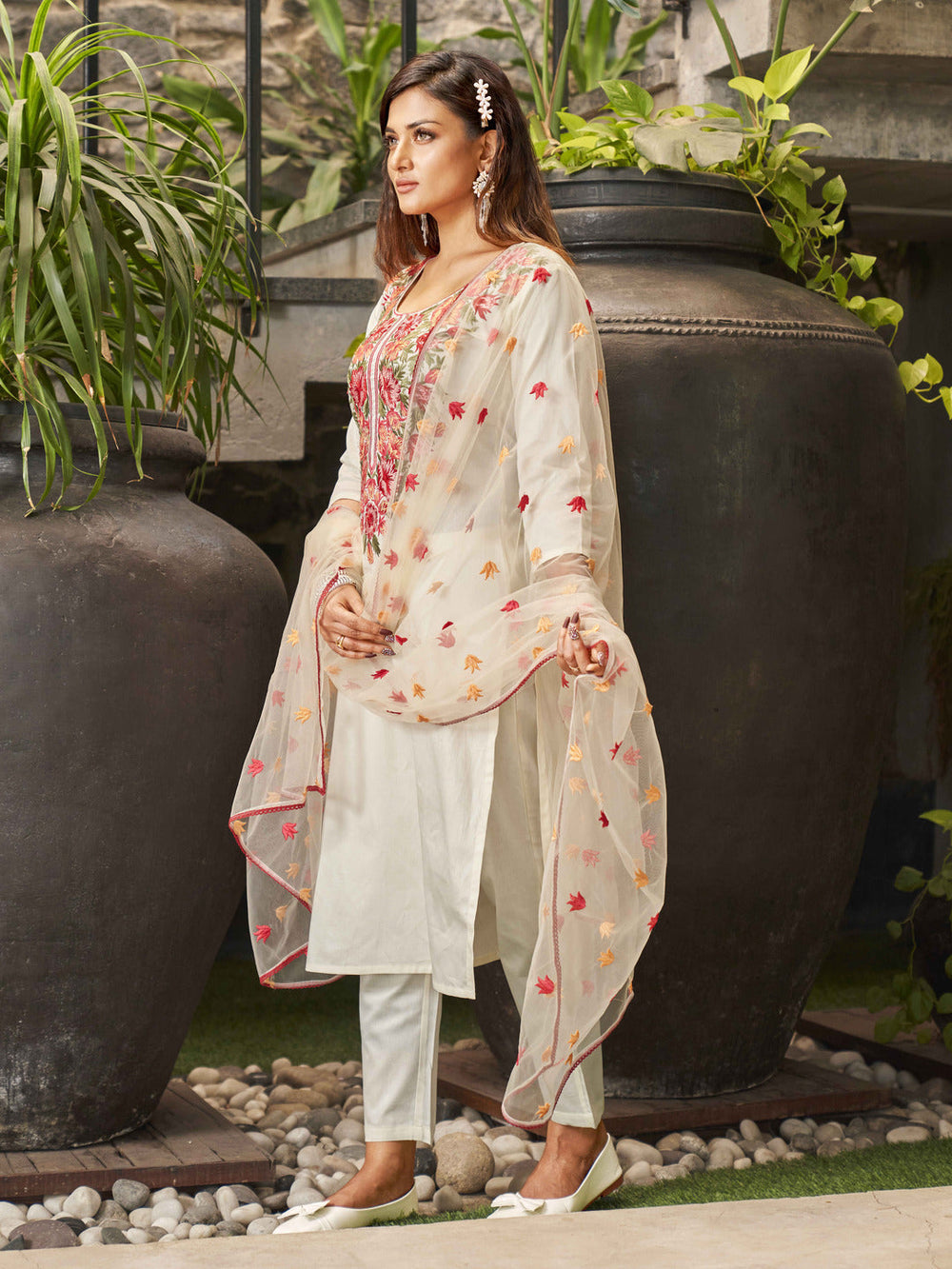 Off-White-Cotton-Parsi-Work-Kurta-Set