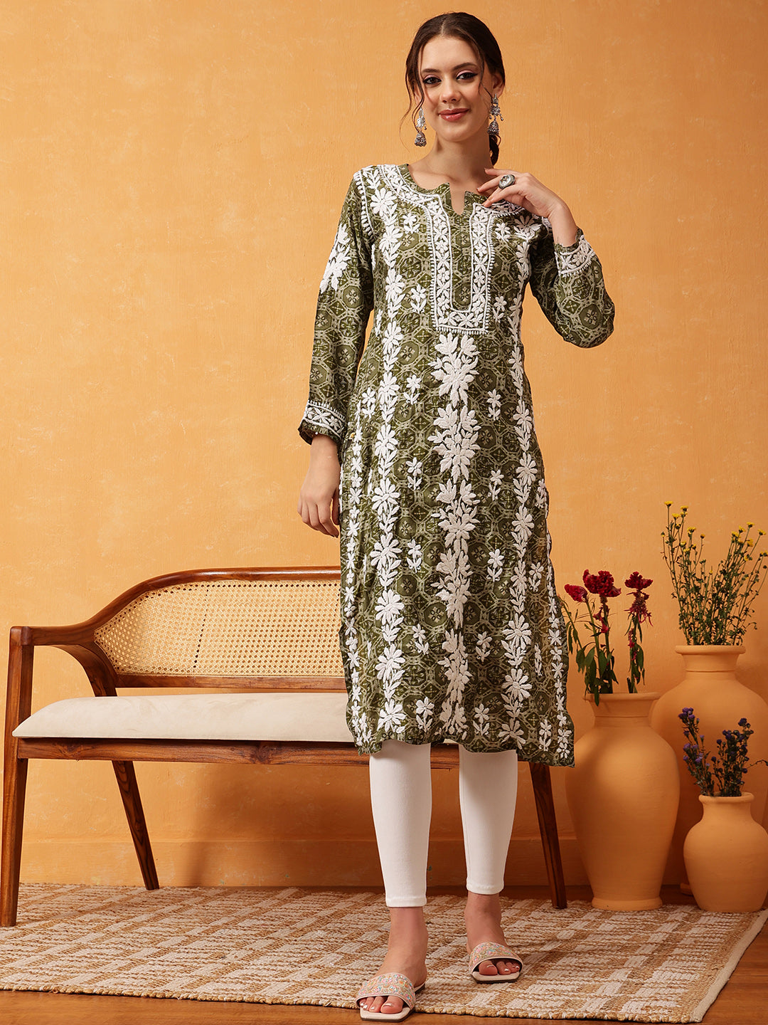 Olive-Green-&-White-Chanderi-Silk-Embroidered-Chikankari-Kurta