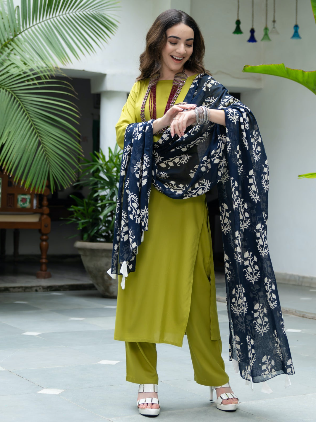 Olive Salwar Kurta Set With Indigo Dupatta