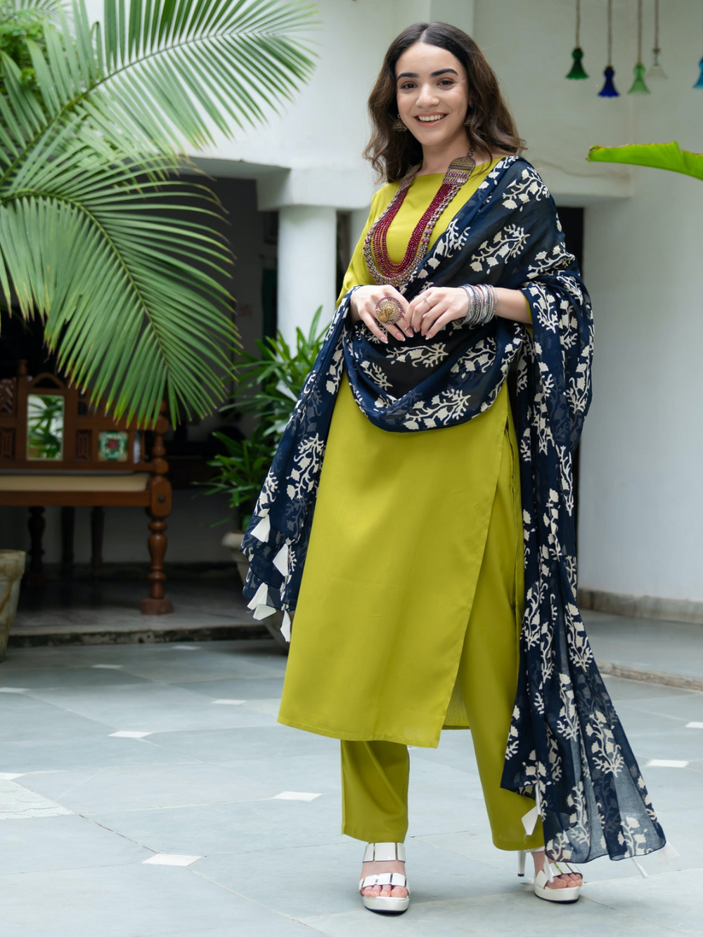 Olive Salwar Kurta Set With Indigo Dupatta