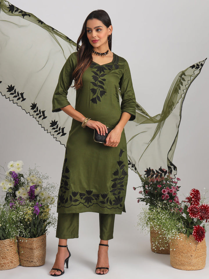 Olive-Silk-Blend-Lace-Work-Embroidered-Kurta-Set
