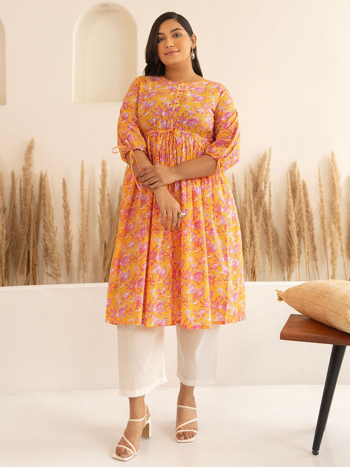 Orange-Cotton-Floral-Printed-Floral-Printed-Kurta