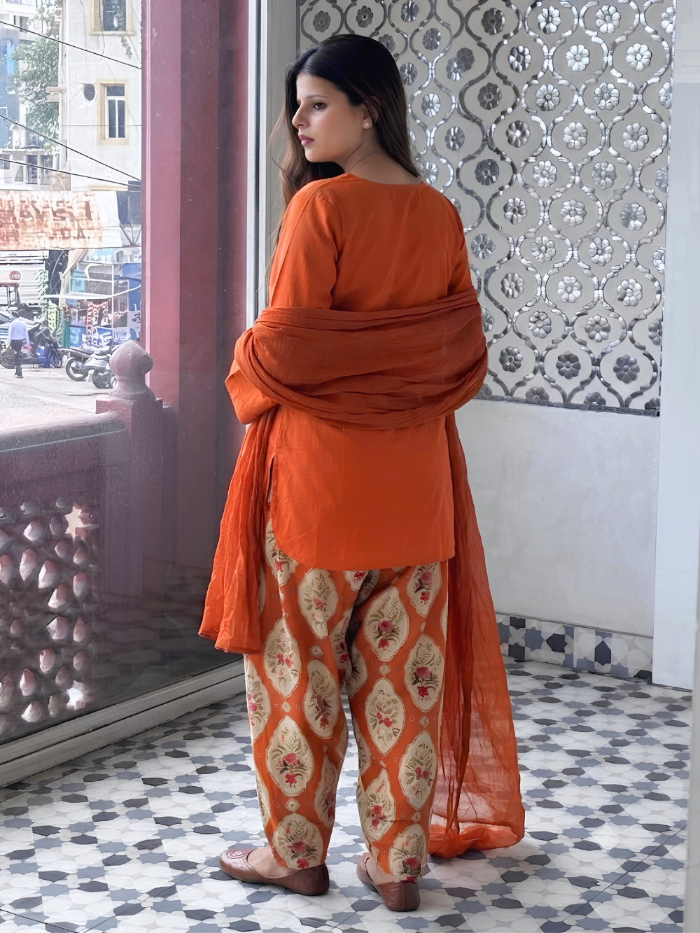 Kesar Sleeved Farshi Set
