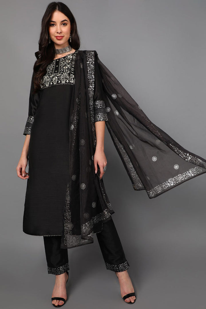 Black-Floral-Yoke-Design-Panelled-Suit-Set