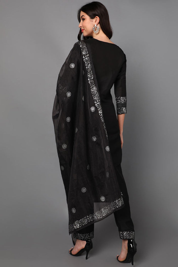 Black-Floral-Yoke-Design-Panelled-Suit-Set