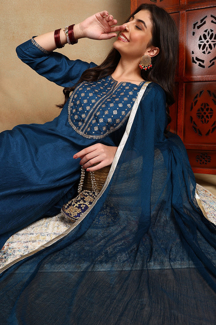 Blue-Silk-Blend-Embroidered-Straight-3-Piece-Kurta-Set