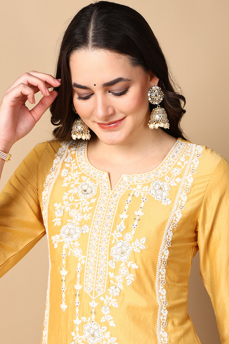 ZERESOUQ-Yellow-Silk-Blend-Embroidered-Straight-3-Piece-Kurta-Set