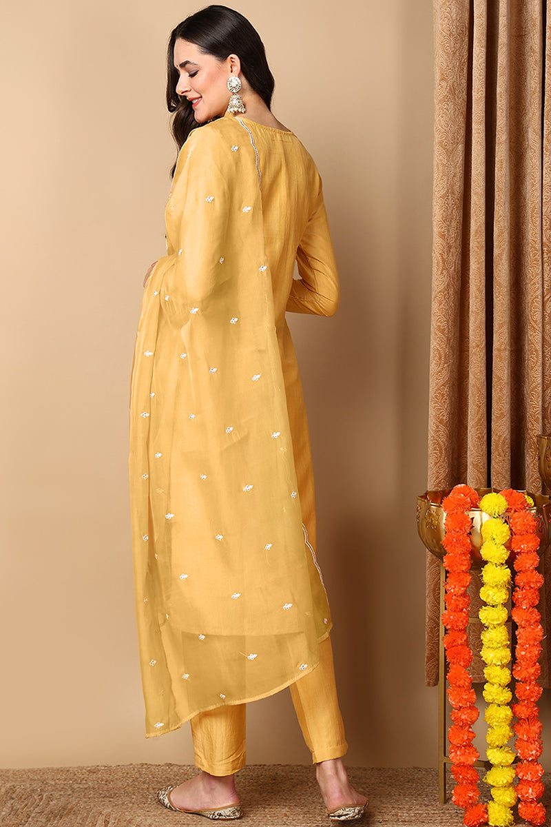 ZERESOUQ-Yellow-Silk-Blend-Embroidered-Straight-3-Piece-Kurta-Set