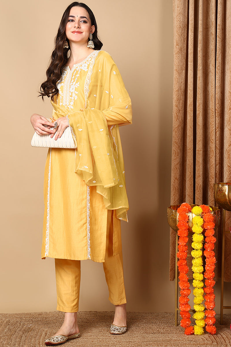 ZERESOUQ-Yellow-Silk-Blend-Embroidered-Straight-3-Piece-Kurta-Set
