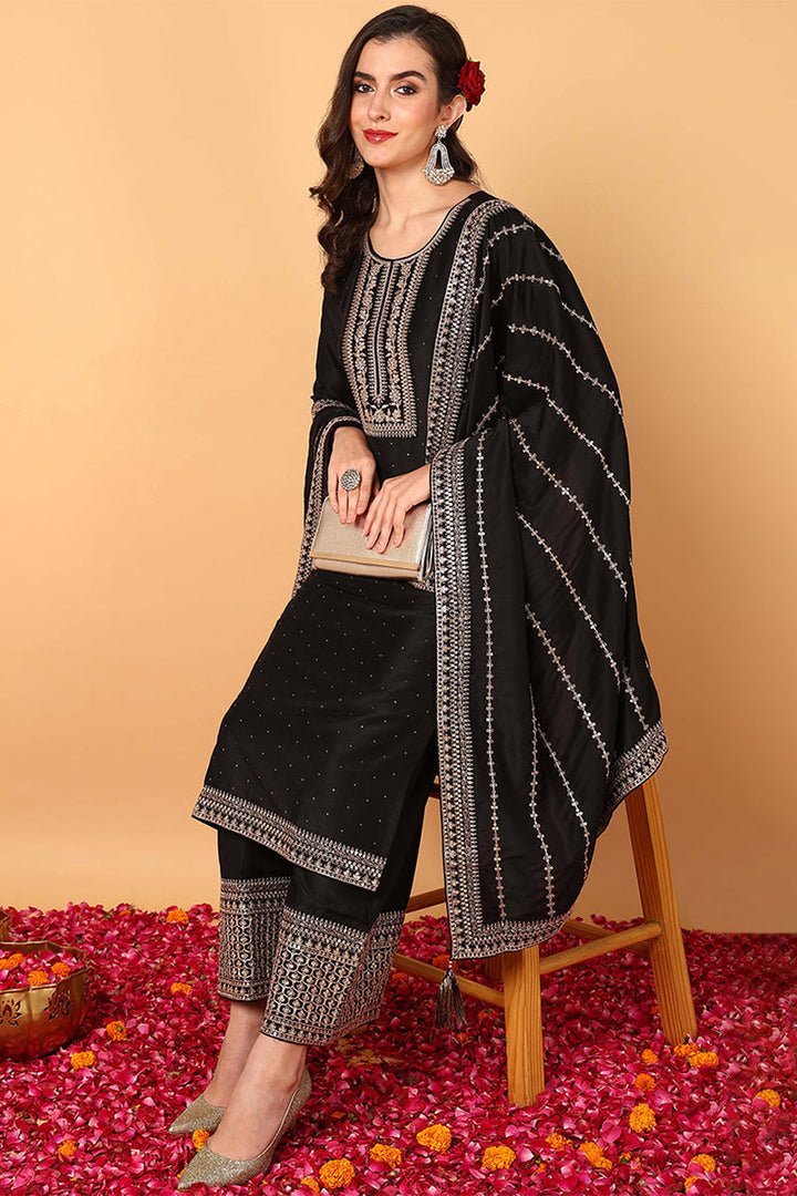 ZERESOUQ-Black-Silk-Blend-Solid-Embroidered-Straight-3-Piece-Kurta-Set