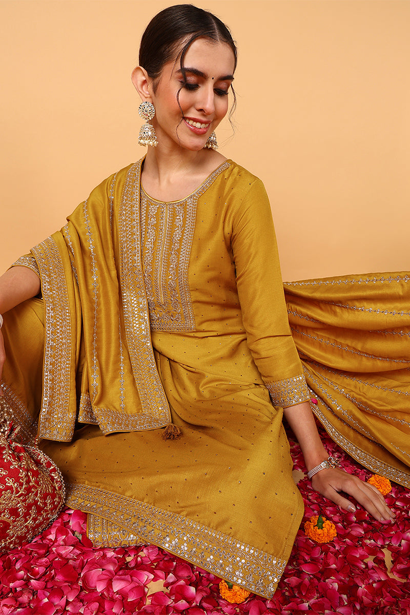 ZERESOUQ-Mustard-Silk-Blend-Solid-Embroidered-3-Piece-Kurta-Set