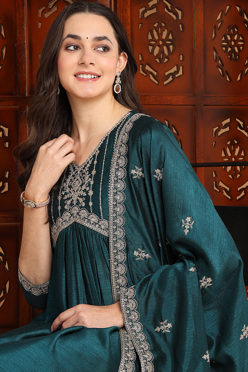 Green-Silk-Blend-Embroidered-Flared-3-Piece-Kurta-Set