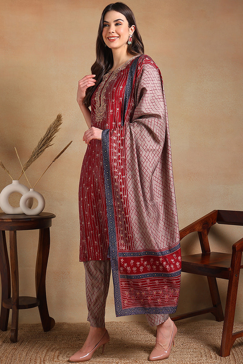 White-Silk-Blend-Embroidered-Straight-3-Piece-Kurta-Set