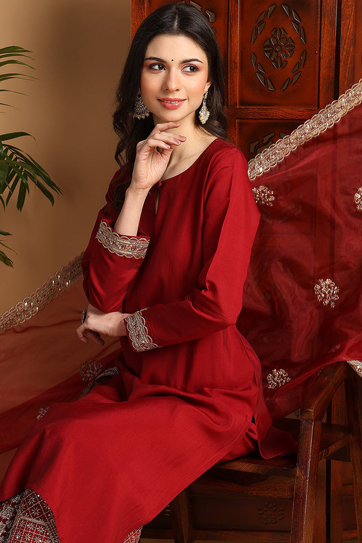 Maroon-Silk-Blend-Solid-Embroidered-Straight-Kurta-Set