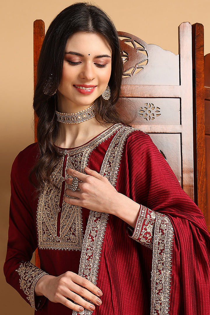 Maroon-Silk-Blend-Solid-Embroidered-Straight-Kurta-Set