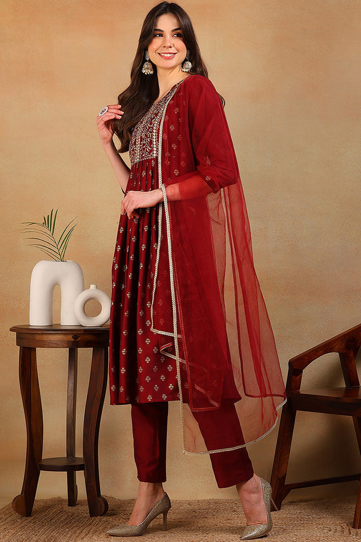 Maroon-Silk-Blend-Solid-Design-Flared-3-Piece-Kurta-Set