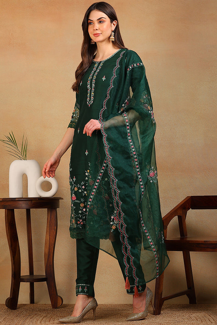 ZERESOUQ-Olive-Green-Silk-Blend-Solid-Embroidered-3-Piece-Kurta-Set