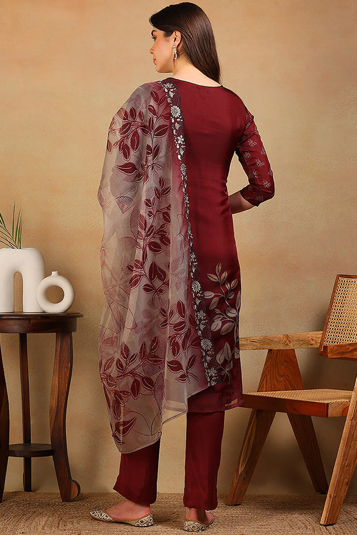White-Silk-Blend-Embroidered-Straight-3-Piece-Kurta-Set